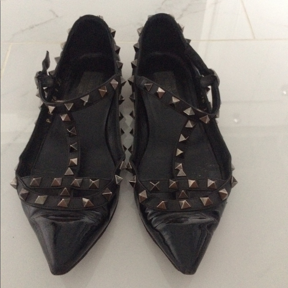 Valentino rockstud Black cage flats 35